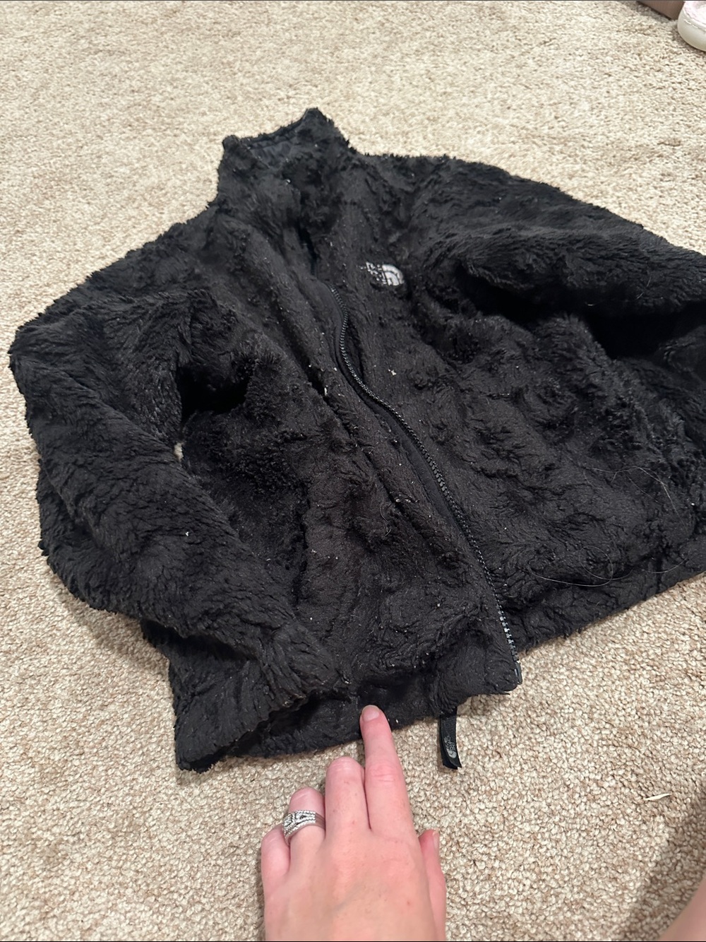 The North Face Kids Black Puffer Jacket reversible!! - Picture 10 of 10